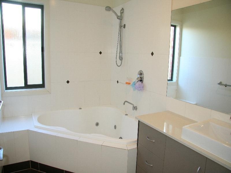 11 Tasman Court, Mildura VIC 3500