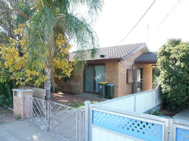 1-3/120 Eleventh Street, Mildura VIC 3500