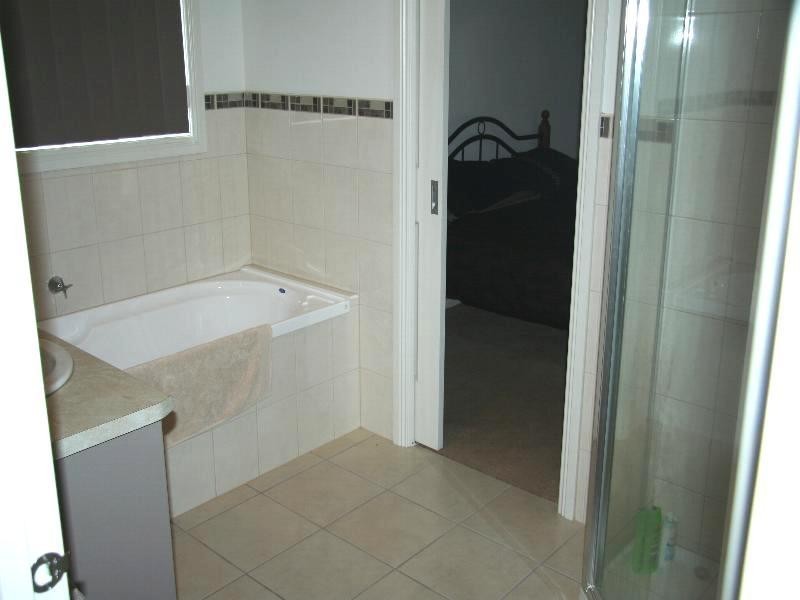 12 Taylor Drive, Mildura VIC 3500