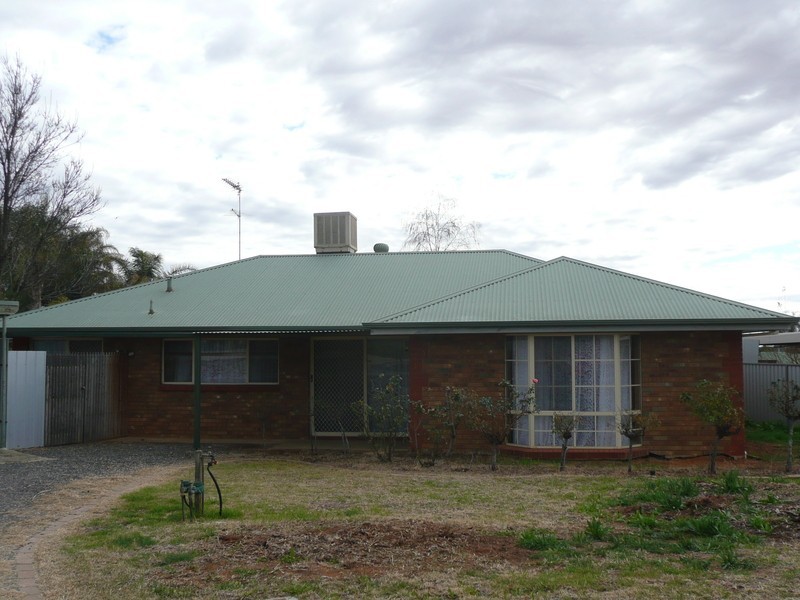 13 Tower Court, Buronga NSW 2739