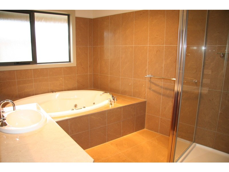 492 Seventeenth Street, Cabarita VIC 3505