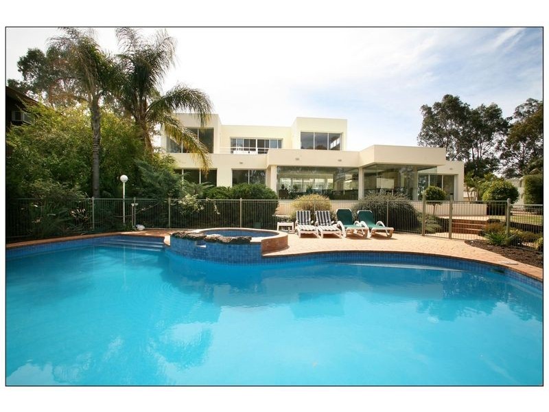 53 Carramar Drive, Gol Gol NSW 2738