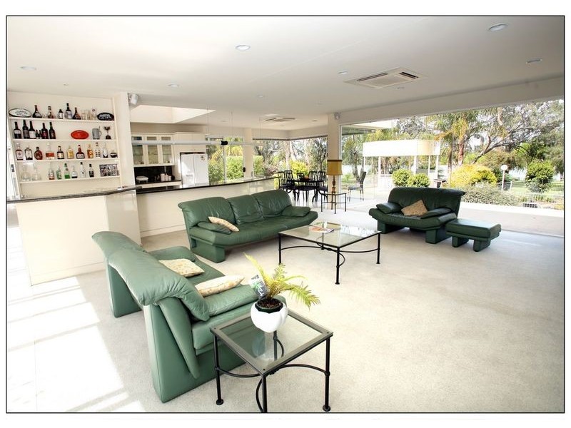 53 Carramar Drive, Gol Gol NSW 2738