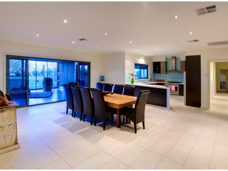 9 Fern Avenue, Irymple VIC 3498