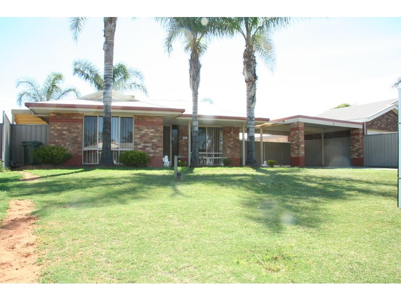 9 Macquarie Court, Mildura VIC 3500