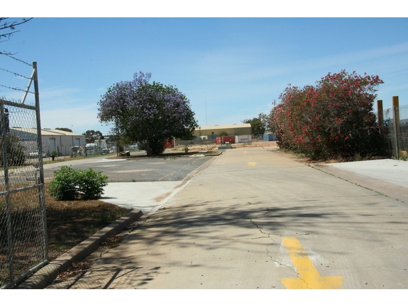 430-432 Benetook Avenue, Mildura VIC 3500