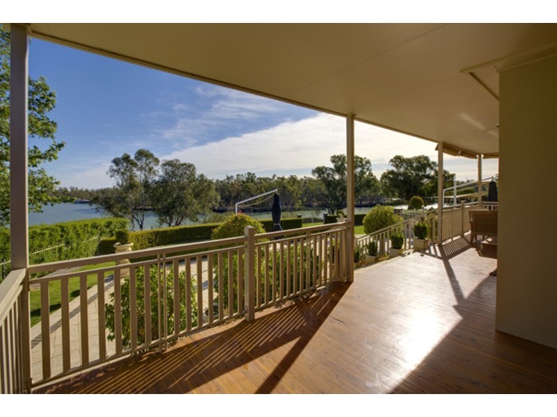 12 Riverview Rise, Gol Gol NSW 2738