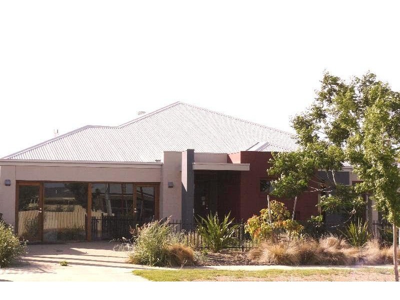 512 Walnut Avenue, Mildura VIC 3500