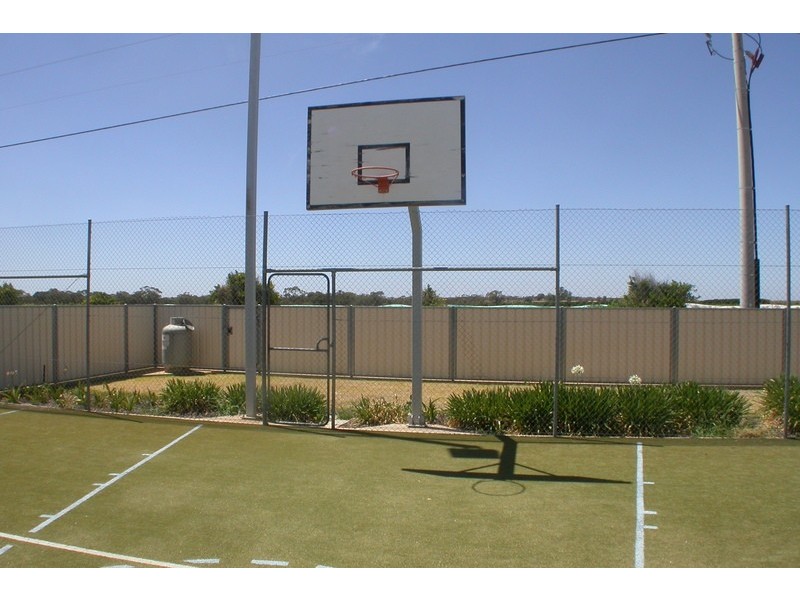 22 Moddikerr Way, Gol Gol NSW 2738