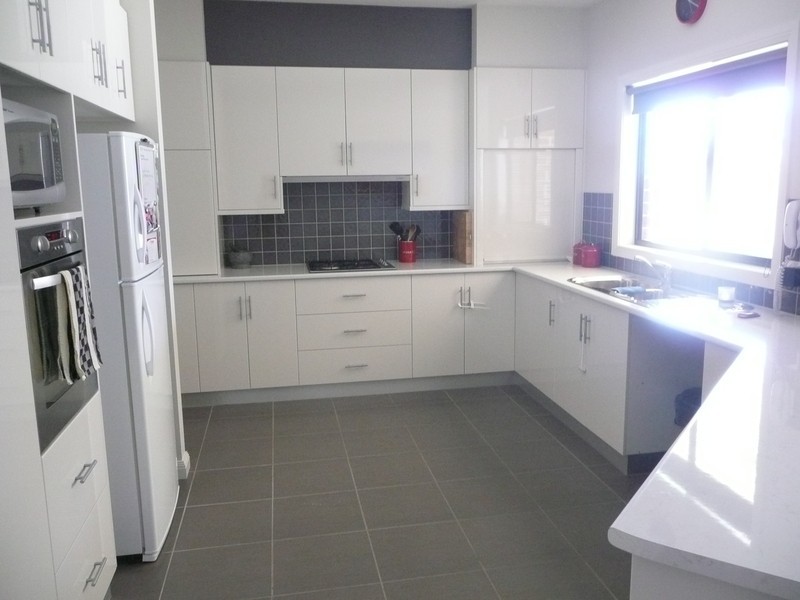 8 Nicholas Avenue, Mildura VIC 3500