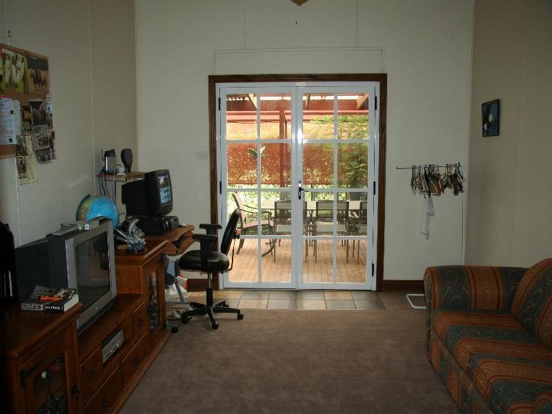 880 Cureton Avenue, Nichols Point VIC 3501