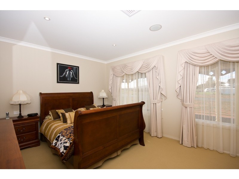 710 Cureton Avenue, Mildura VIC 3500
