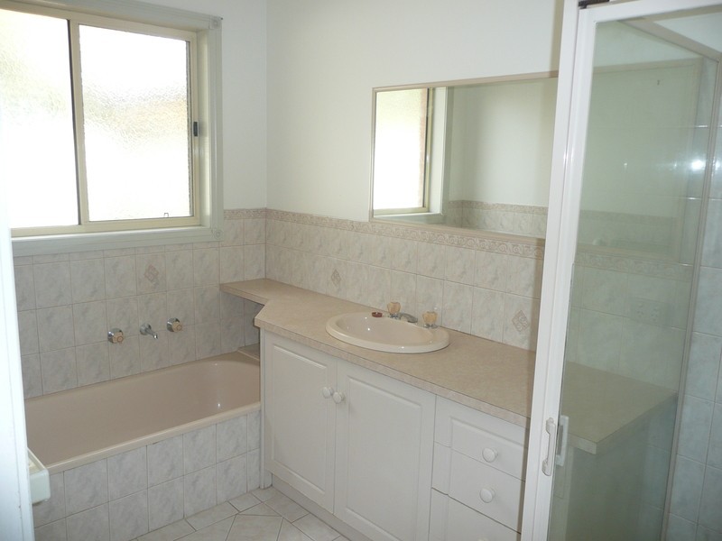 2/1 Kane Drive, Mildura VIC 3500