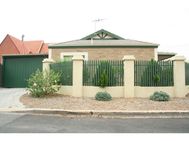 Unit 4/9 Langtree Parade, Mildura VIC 3500