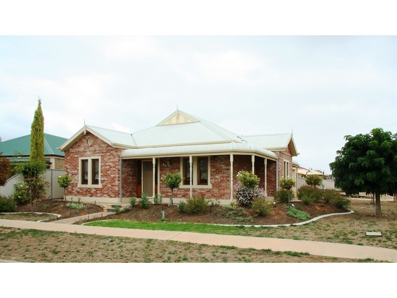 6 Summerhill Drive, Mildura VIC 3500