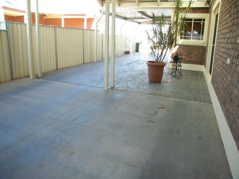 6 Sterling Drive, Mildura VIC 3500