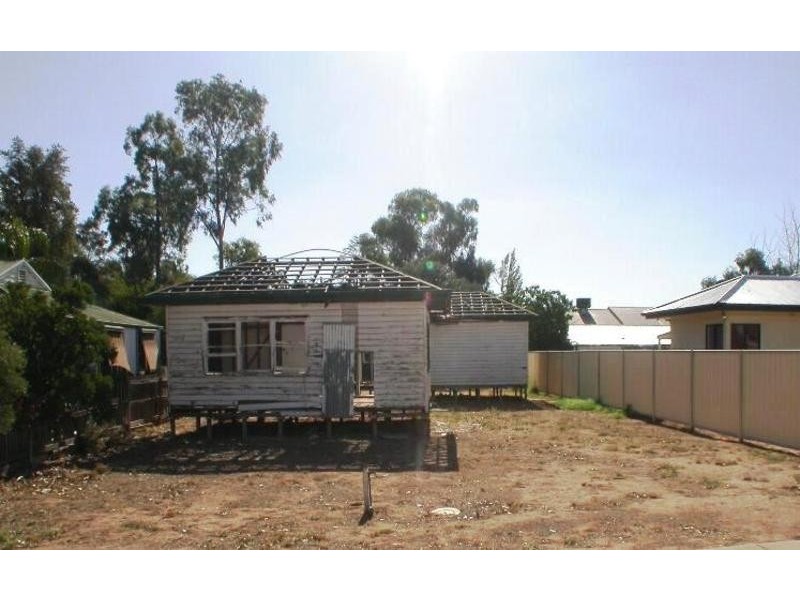 1597 Deakin Avenue, Mildura VIC 3500