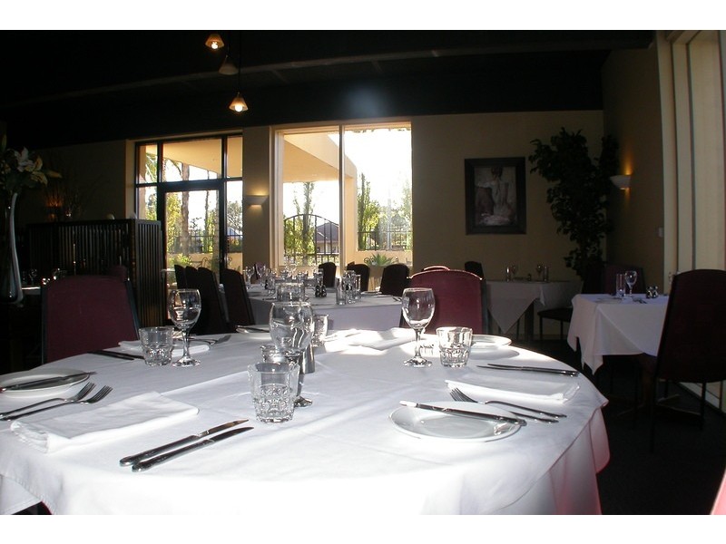 244 Deakin Avenue, Mildura VIC 3500