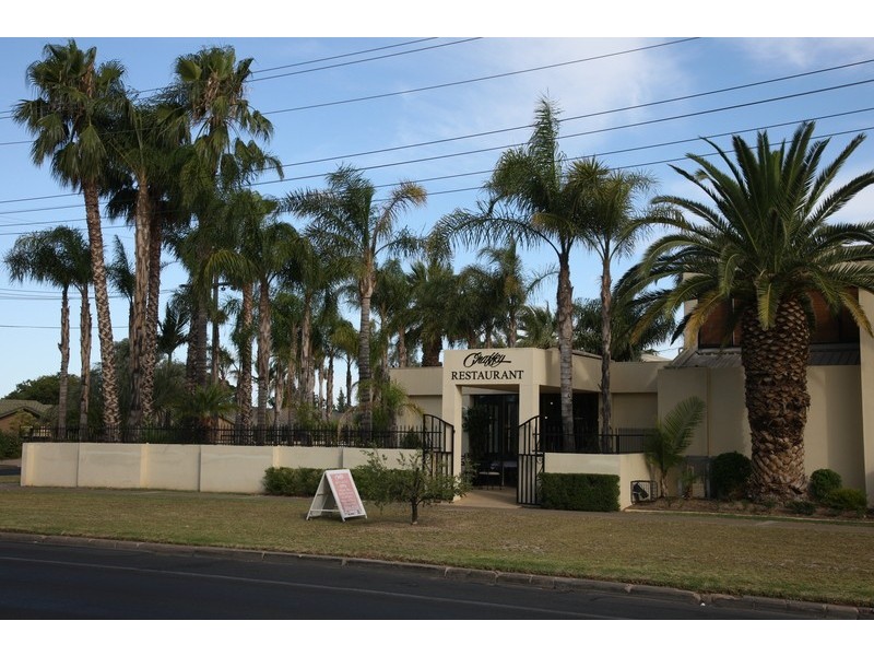 244 Deakin Avenue, Mildura VIC 3500