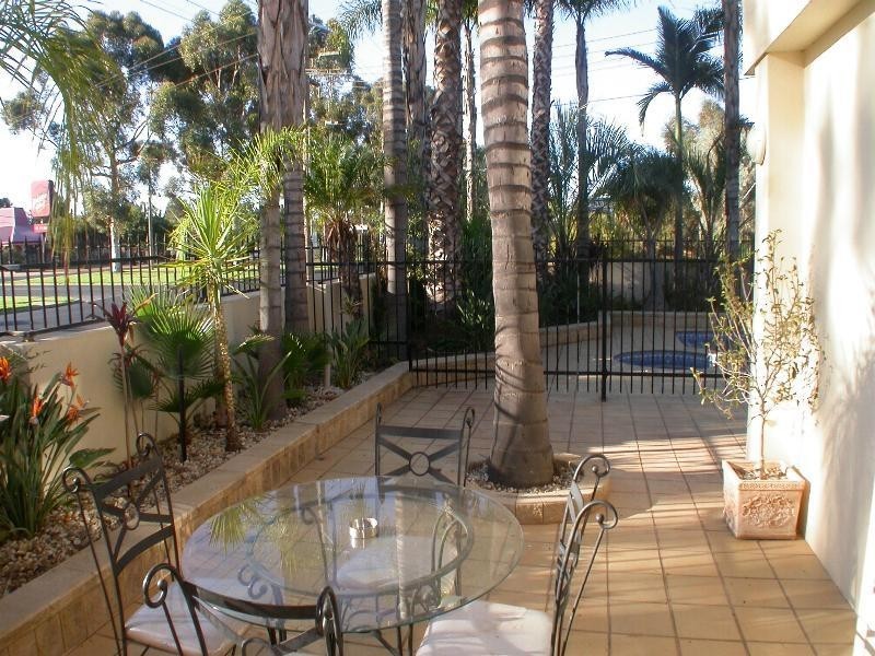 244 Deakin Avenue, Mildura VIC 3500