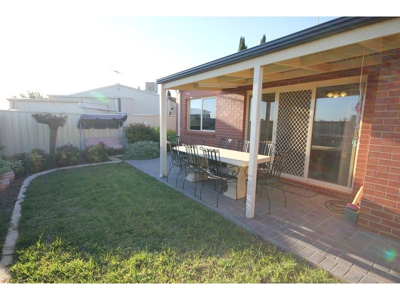 3/7 Francesca Drive, Irymple VIC 3498