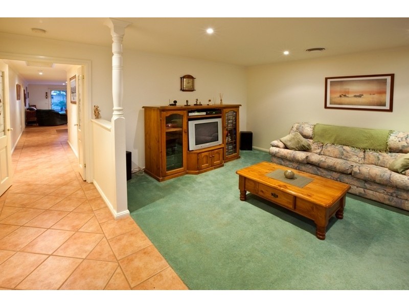 5 Melia Avenue, Red Cliffs VIC 3496