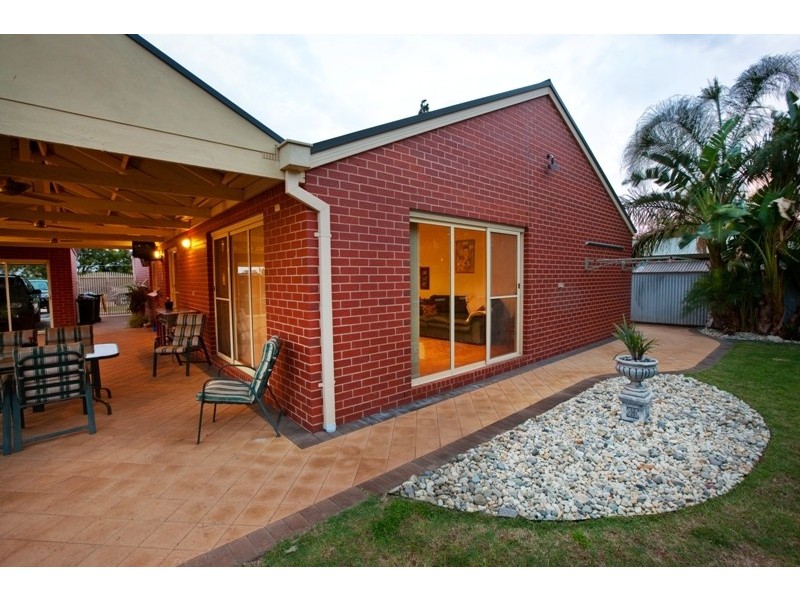 5 Melia Avenue, Red Cliffs VIC 3496