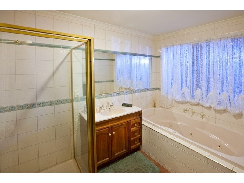 5 Melia Avenue, Red Cliffs VIC 3496