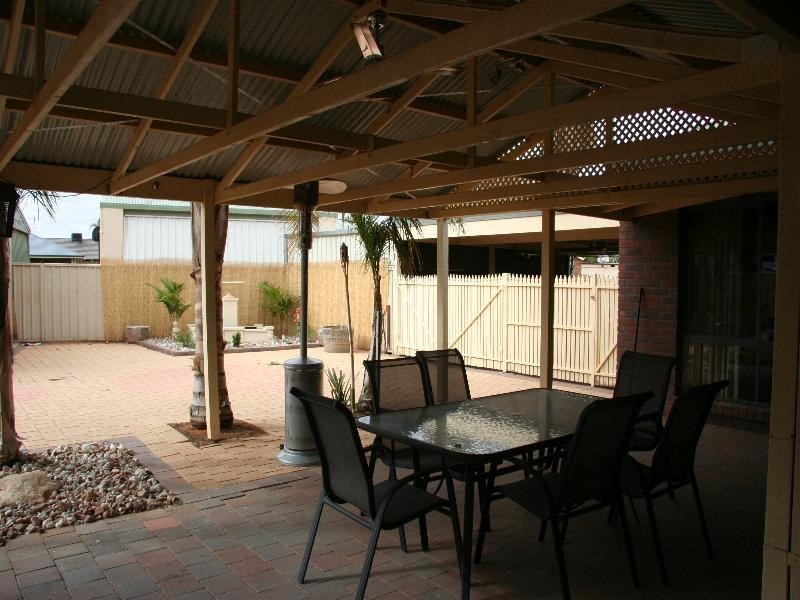 2 Fleetwood Court, Mildura VIC 3500