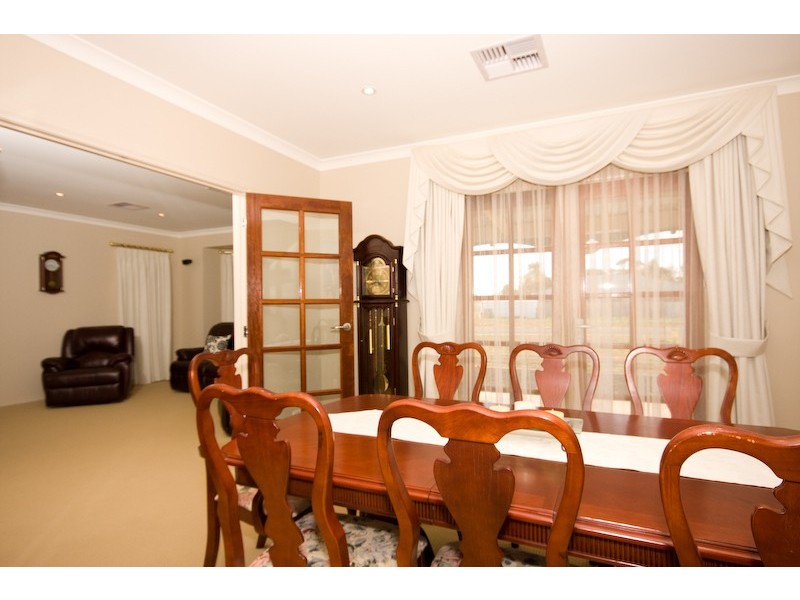 710 Cureton Avenue, Nichols Point VIC 3501