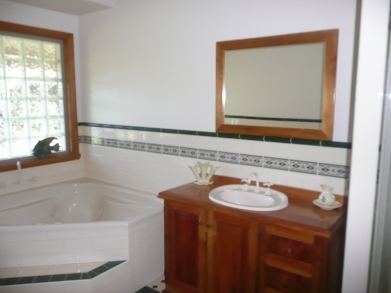 12 Emerald Drive, Mildura VIC 3500