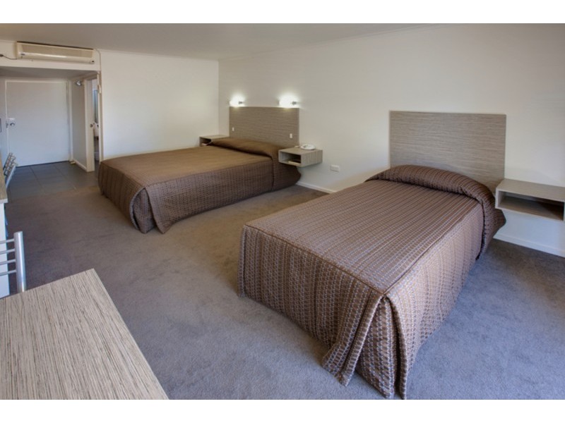 179-181 Deakin Avenue, Mildura VIC 3500