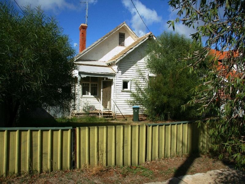 82 Magnolia Avenue, Mildura VIC 3500