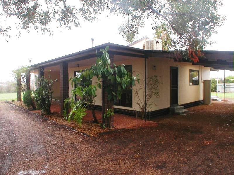 148 Lowen Avenue, Red Cliffs VIC 3496