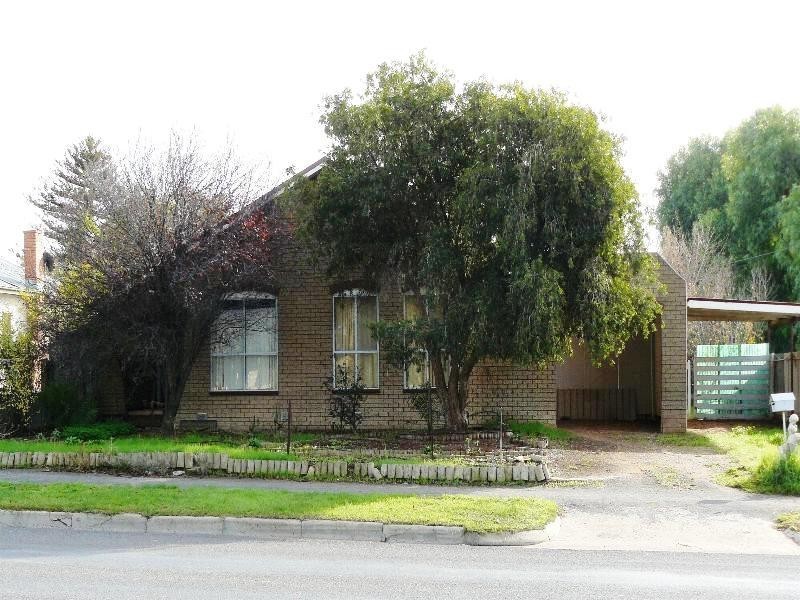 5 Gregory Street, Ouyen VIC 3490
