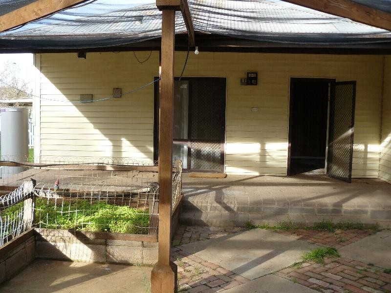 5 Gregory Street, Ouyen VIC 3490