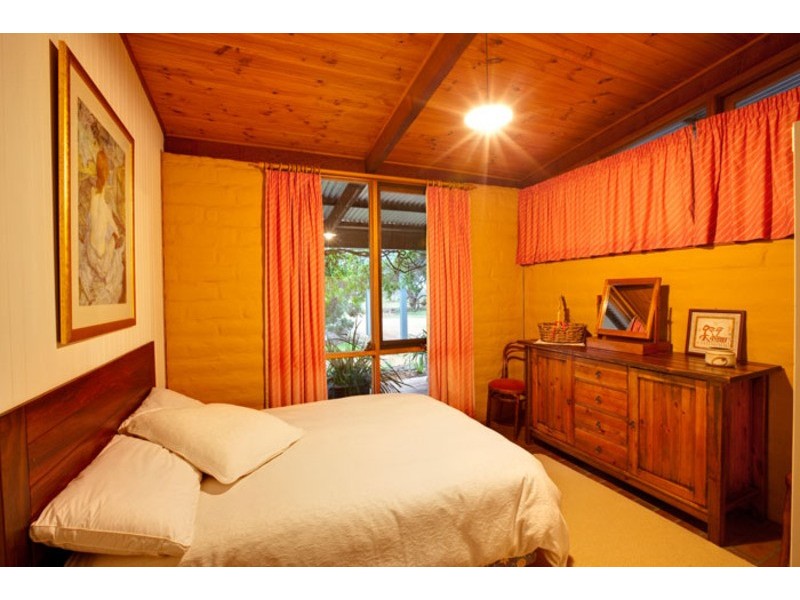 87 McPhee Road, Irymple VIC 3498