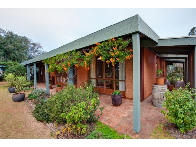 87 McPhee Road, Irymple VIC 3498
