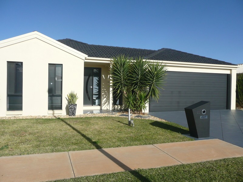 20 Tarrango Drive, Mildura VIC 3500