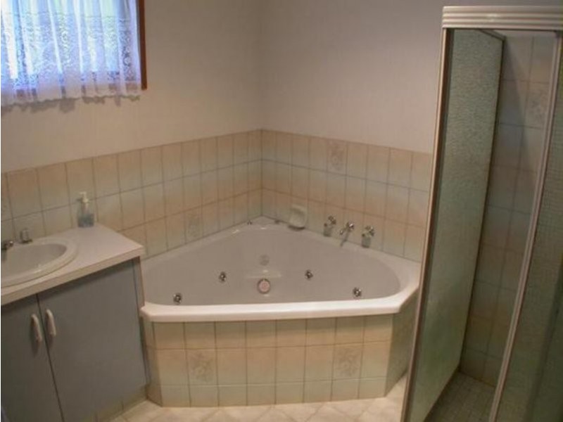 104 Kulkyne Way, Red Cliffs VIC 3496