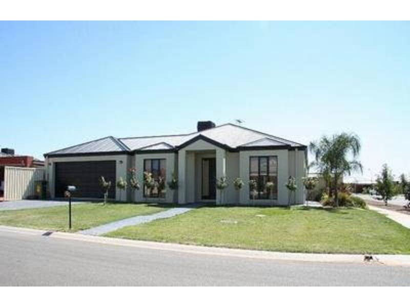 27 Westside Boulevard, Mildura VIC 3500