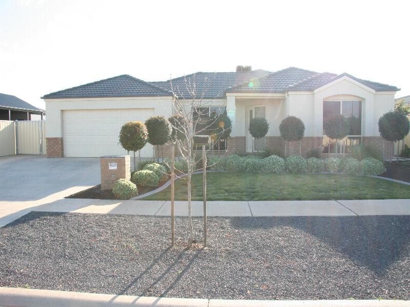 4 Villiva Drive, Mildura VIC 3500