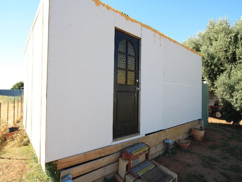 17 Lachlan Parade, Red Cliffs VIC 3496