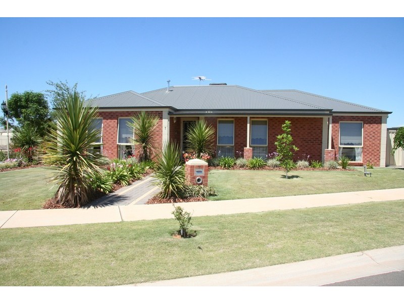 7 Benevista Boulevard, Mildura VIC 3500