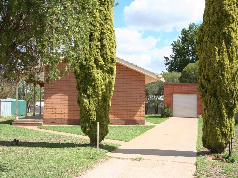 87 Wood Street, Gol Gol NSW 2738