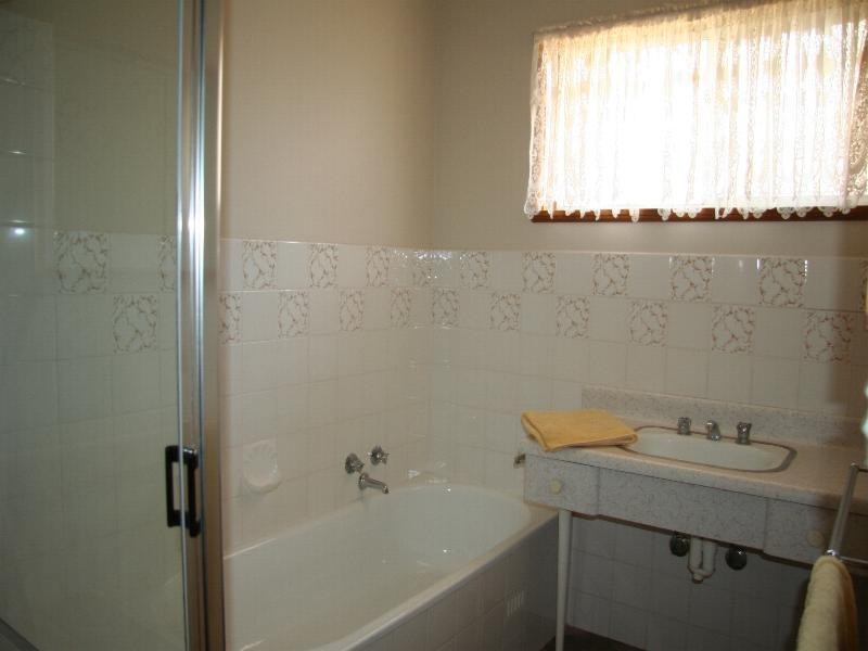 87 Wood Street, Gol Gol NSW 2738