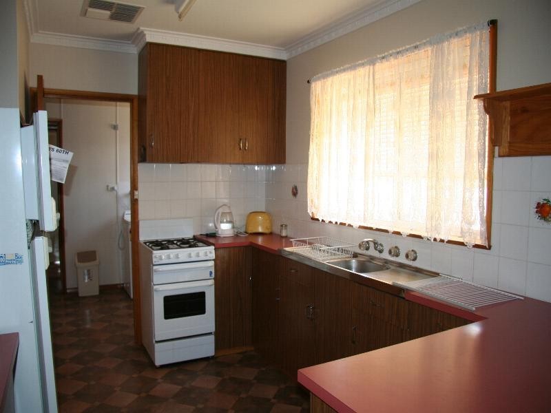 87 Wood Street, Gol Gol NSW 2738