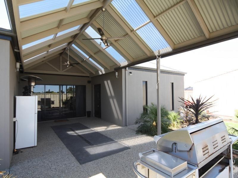 8 Todd Court, Mildura VIC 3500