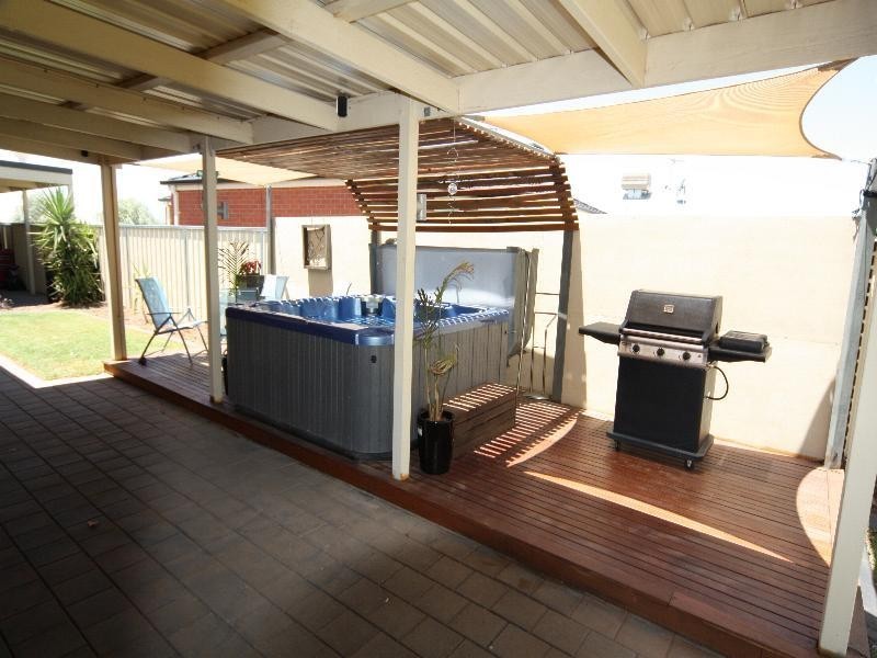 6 Herston Drive, Mildura VIC 3500