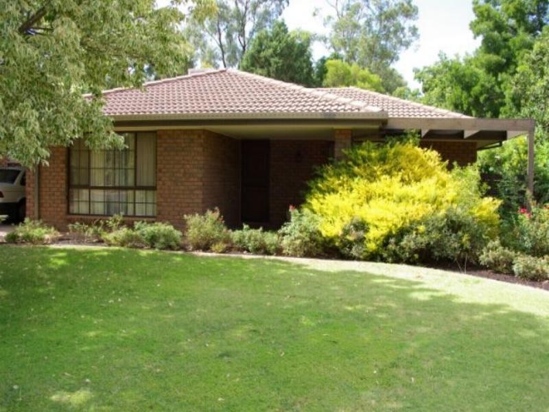 10 Robyn Court, Irymple VIC 3498